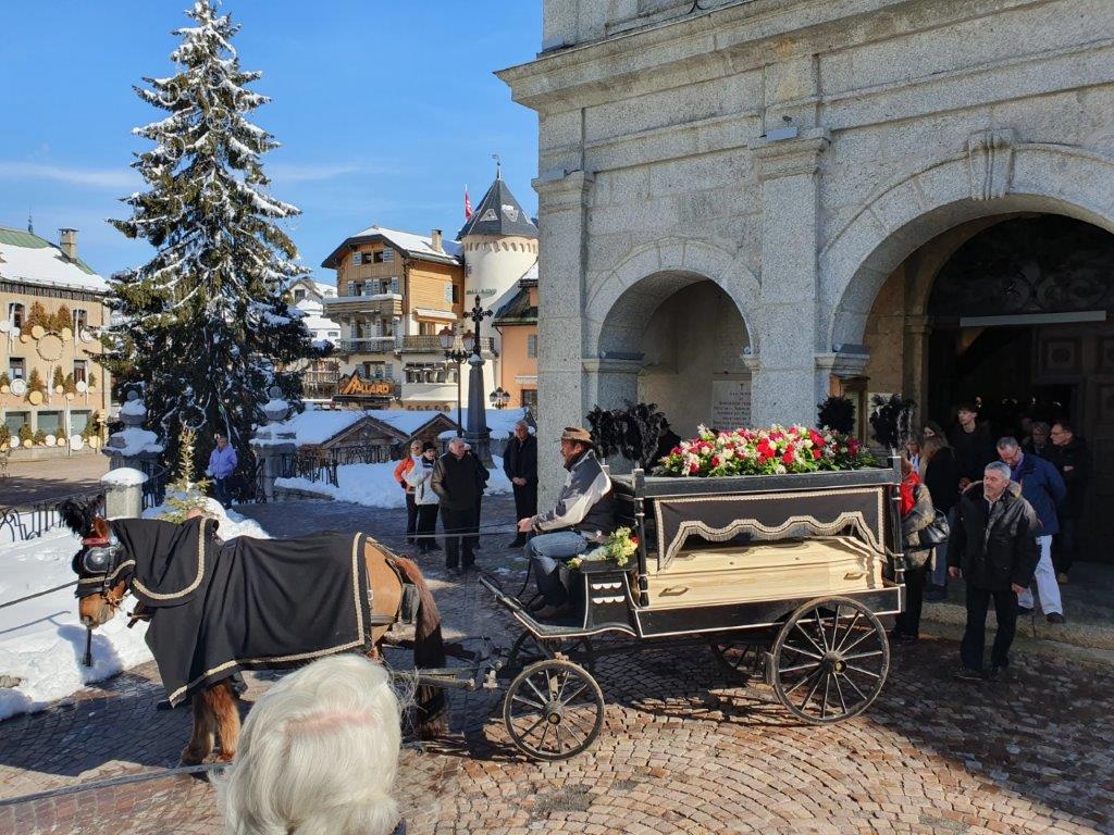 Megève. L’enterrement d’Edith Allard fédère tout le village