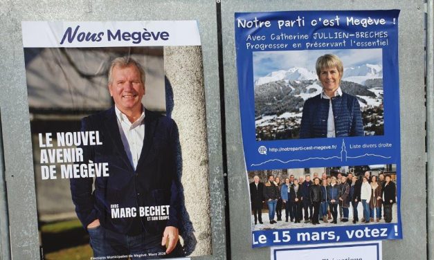 Affiches des Municipales Megève 2020. Le beau gosse et la femme de tête