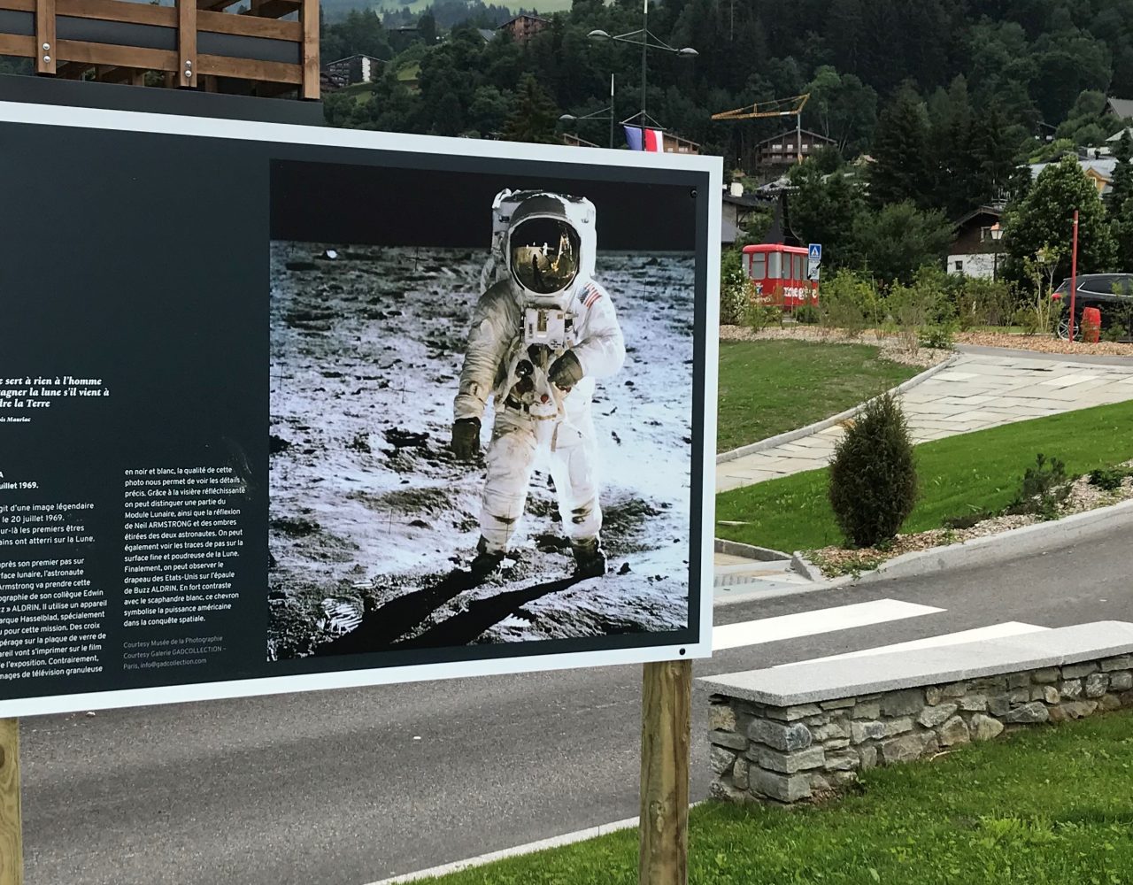 100 ans d’astrophotographie. Megève a la tête les étoiles